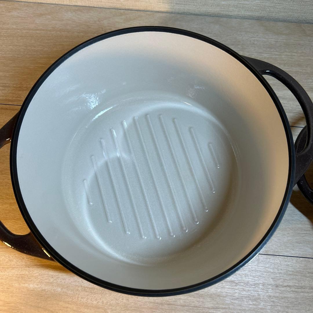 訳あり　バーミキュラ　オーブンポット ラウンド　22cm パールブラウン　両手鍋