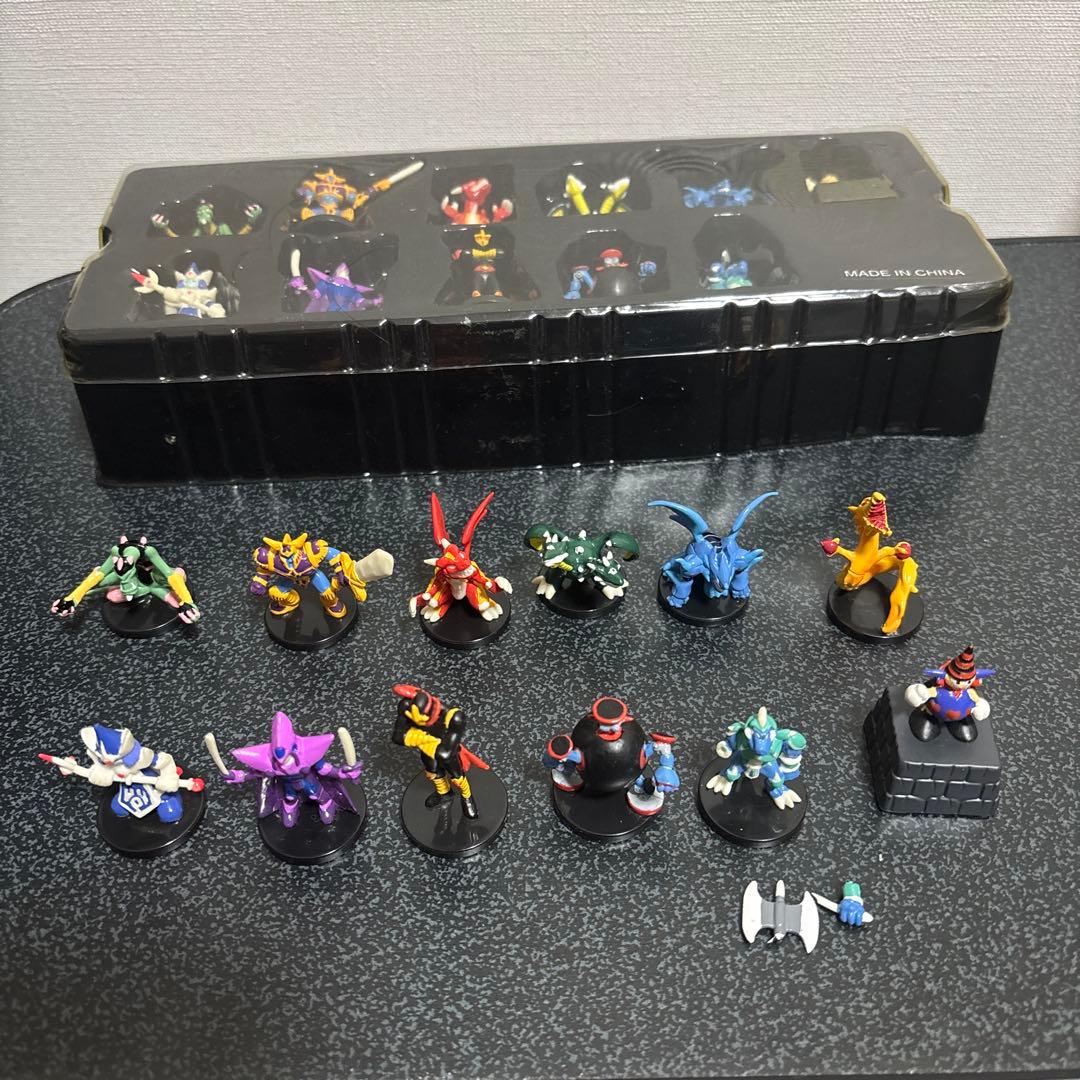 (傷あり、説明書無し、一体破損)ダンジョンダイスモンスターズスターターセット