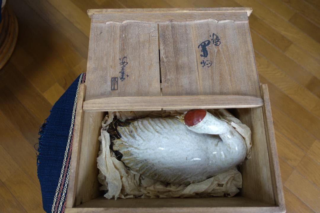 219 置物　鶴　　　SOUVENIR FOR FOREIGNERS