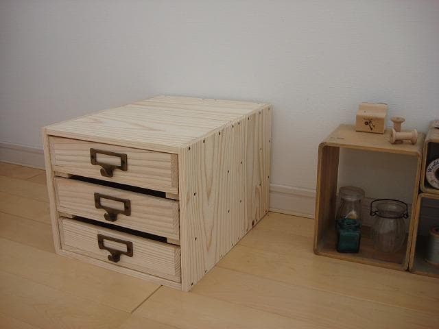 ★送料無料サイズ変更可能★A4ネームプレート3段引き出し②無垢材木製オーダー可能