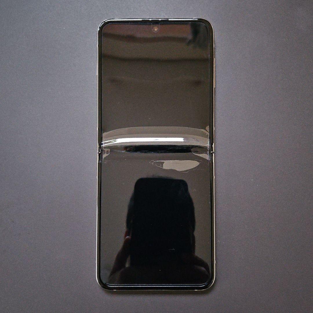 【ジャンク】Samsung Galaxy Z Flip5 クリーム