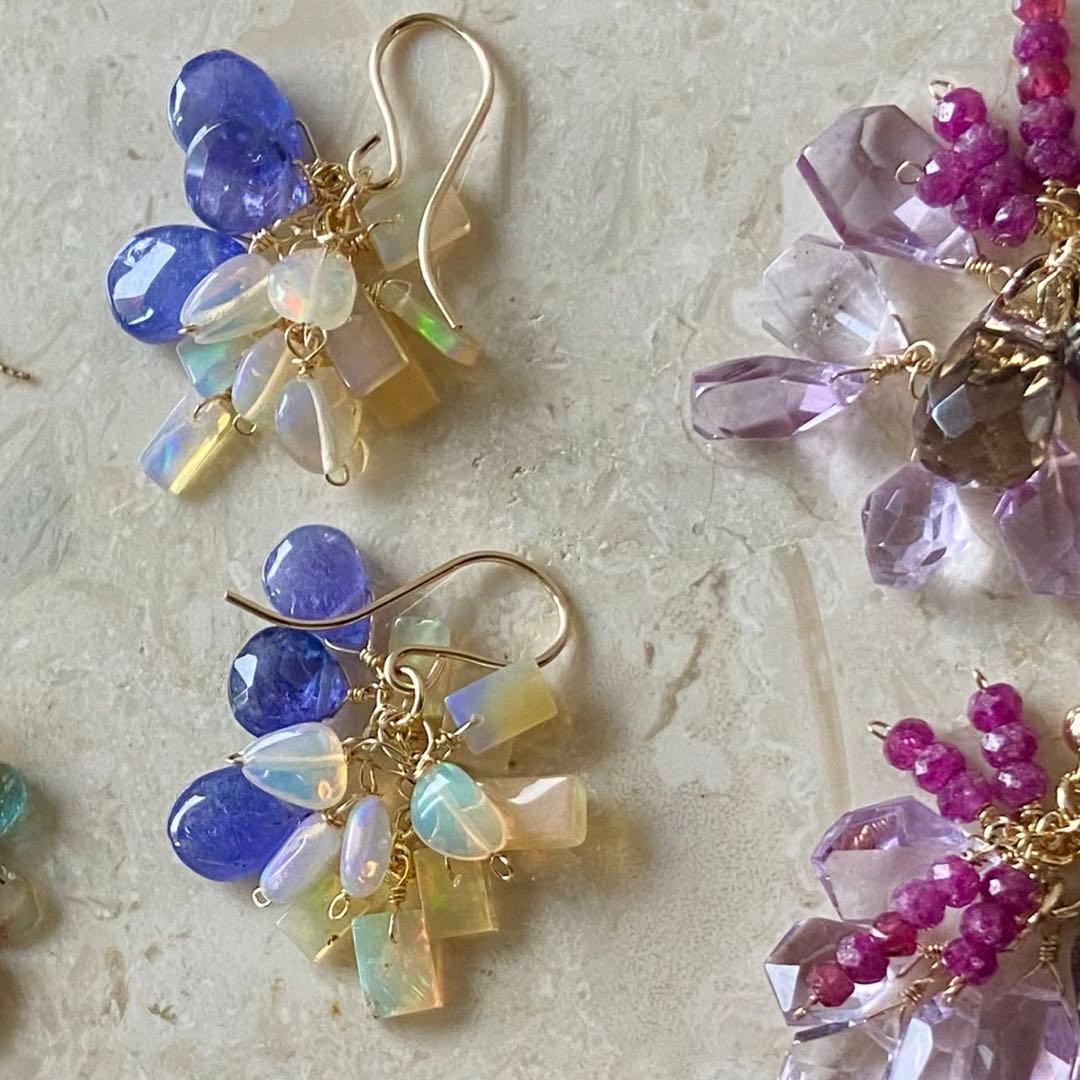 No.626♡ 14kgfピアスタンザナイト　オパール　たっぷりピアスイヤリング