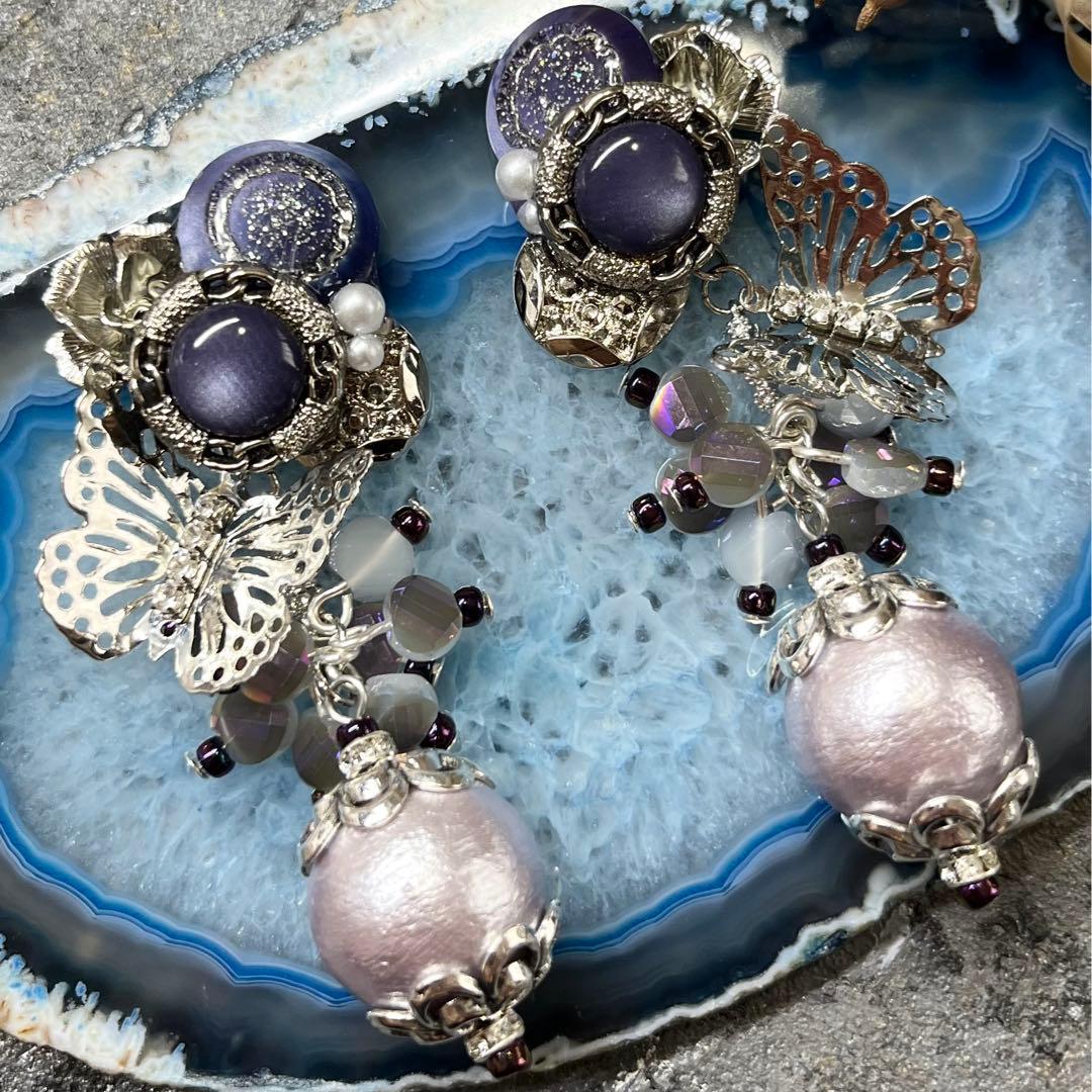 45 薄いパープルのコットンパール✖︎パープル系カボション　ピアスorイヤリング