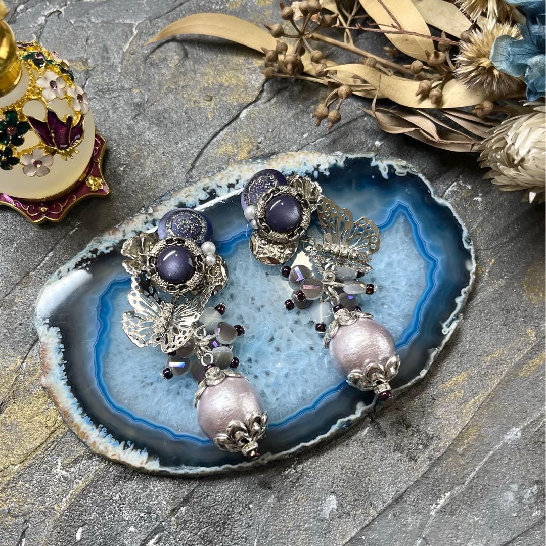 45 薄いパープルのコットンパール✖︎パープル系カボション　ピアスorイヤリング