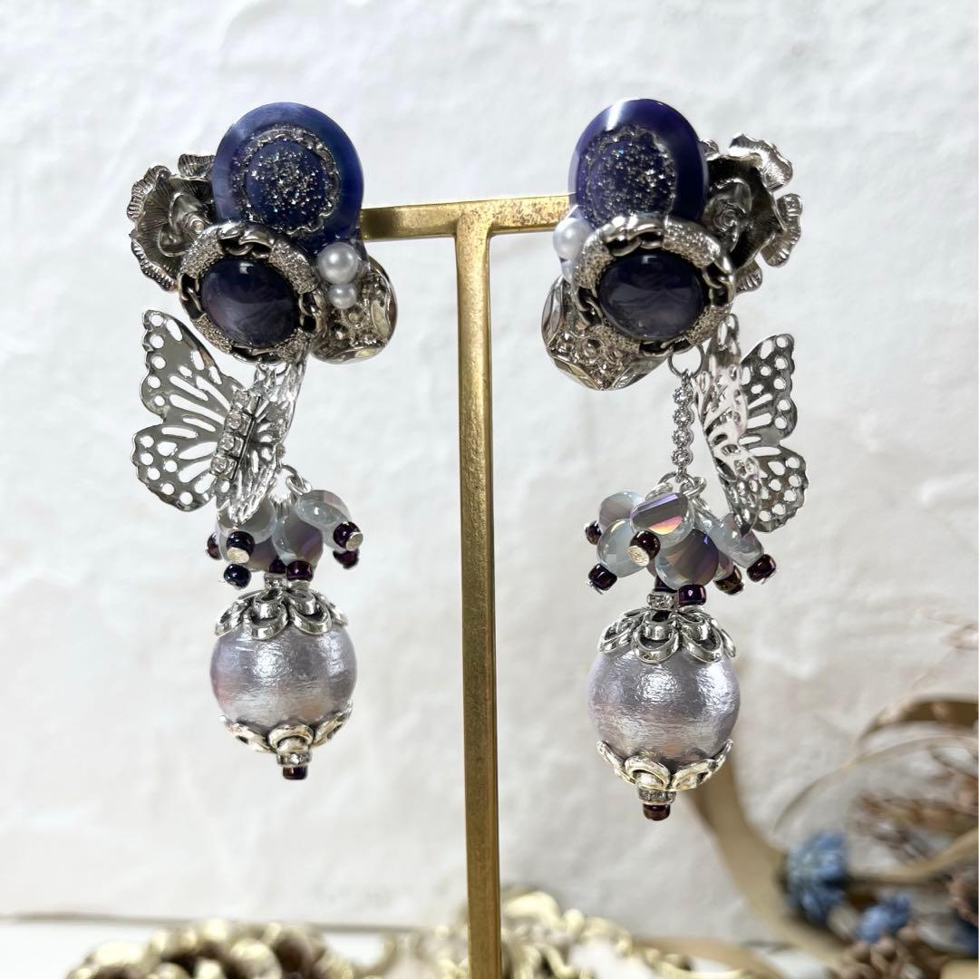 45 薄いパープルのコットンパール✖︎パープル系カボション　ピアスorイヤリング