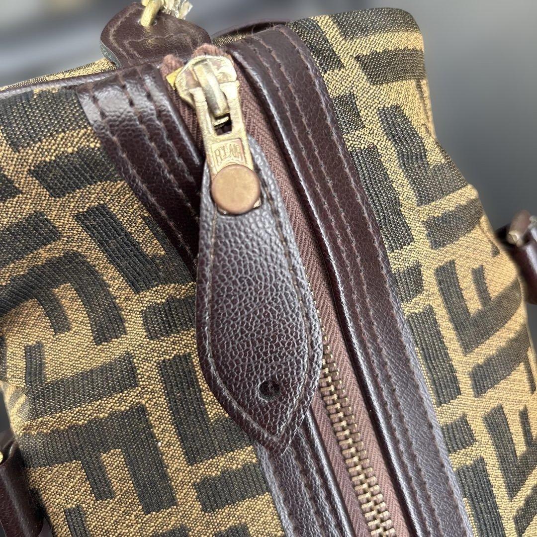 フェンディ　ボストンバック