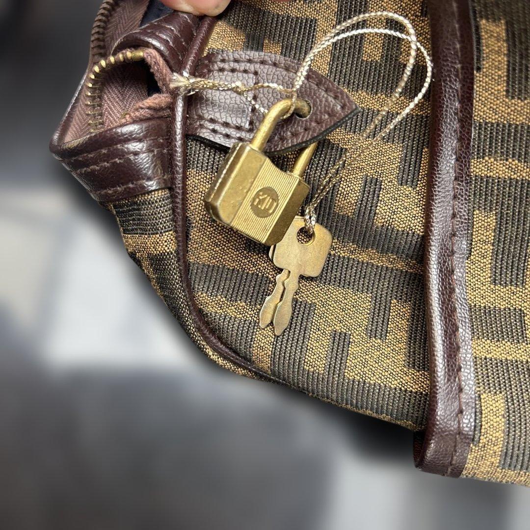 フェンディ　ボストンバック