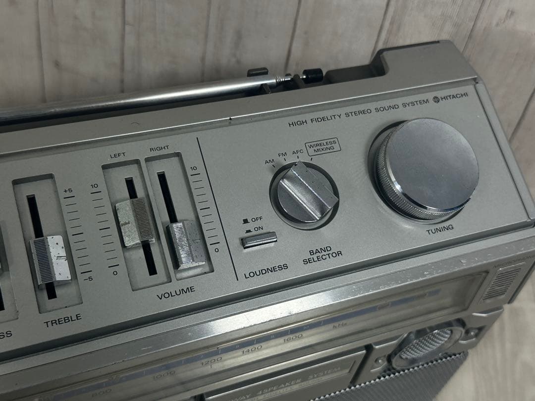 動作品| HITACHI 日立ラジカセ TRK-8290 昭和レトロ　希少ラジオ