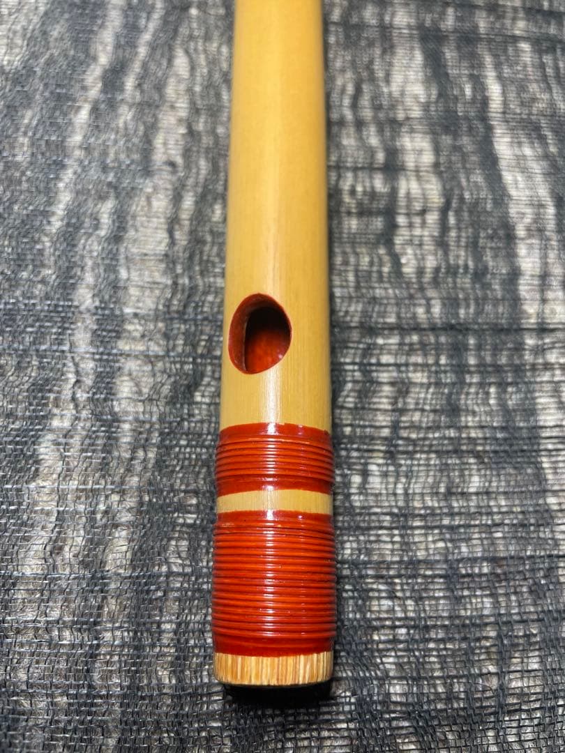 唄　篠笛　「丸山」　「本真」焼印銘入り 7本調子七穴　篠笛袋付き