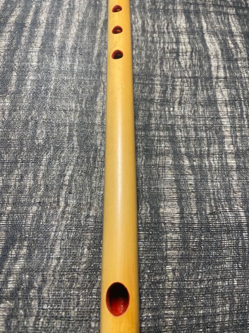 唄　篠笛　「丸山」　「本真」焼印銘入り 7本調子七穴　篠笛袋付き