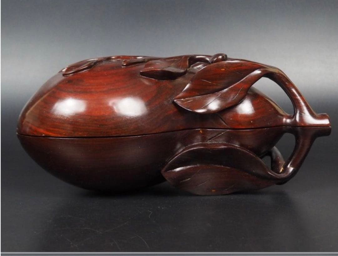 送料無料　時代物　唐木黄花梨（沈水）透かし彫り茄子形蓋物　美品