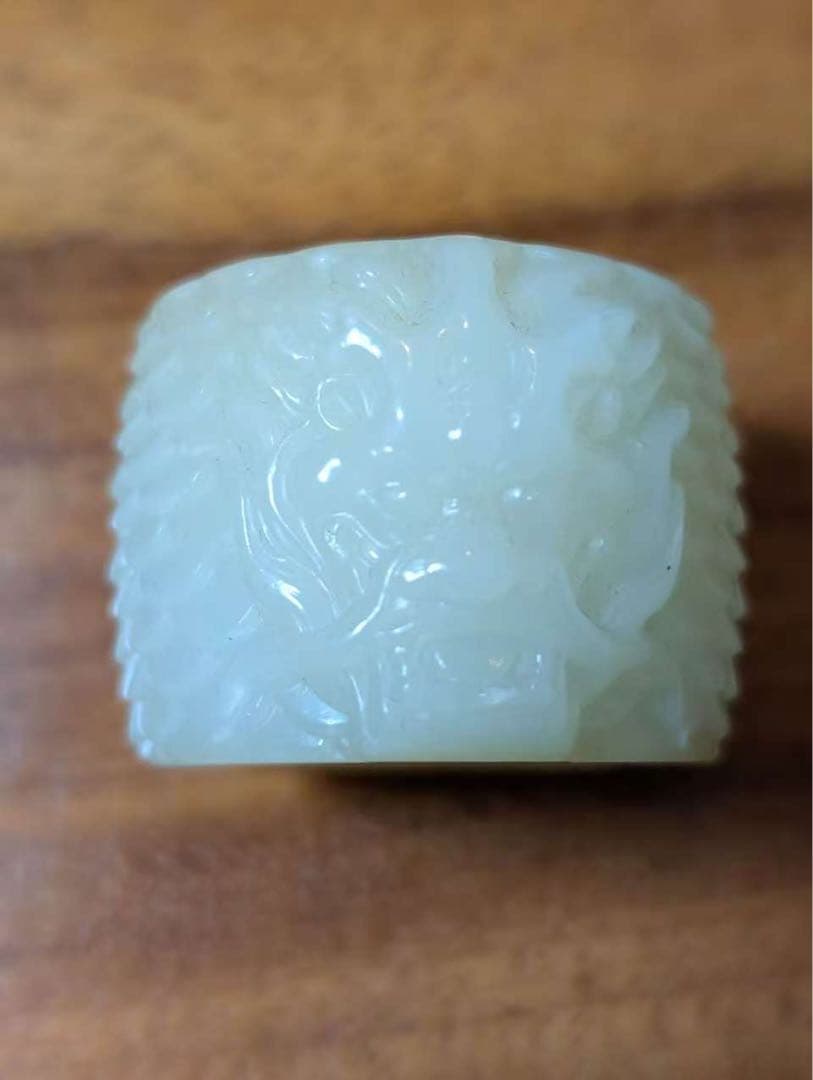 和田玉製彫刻板指親指リング