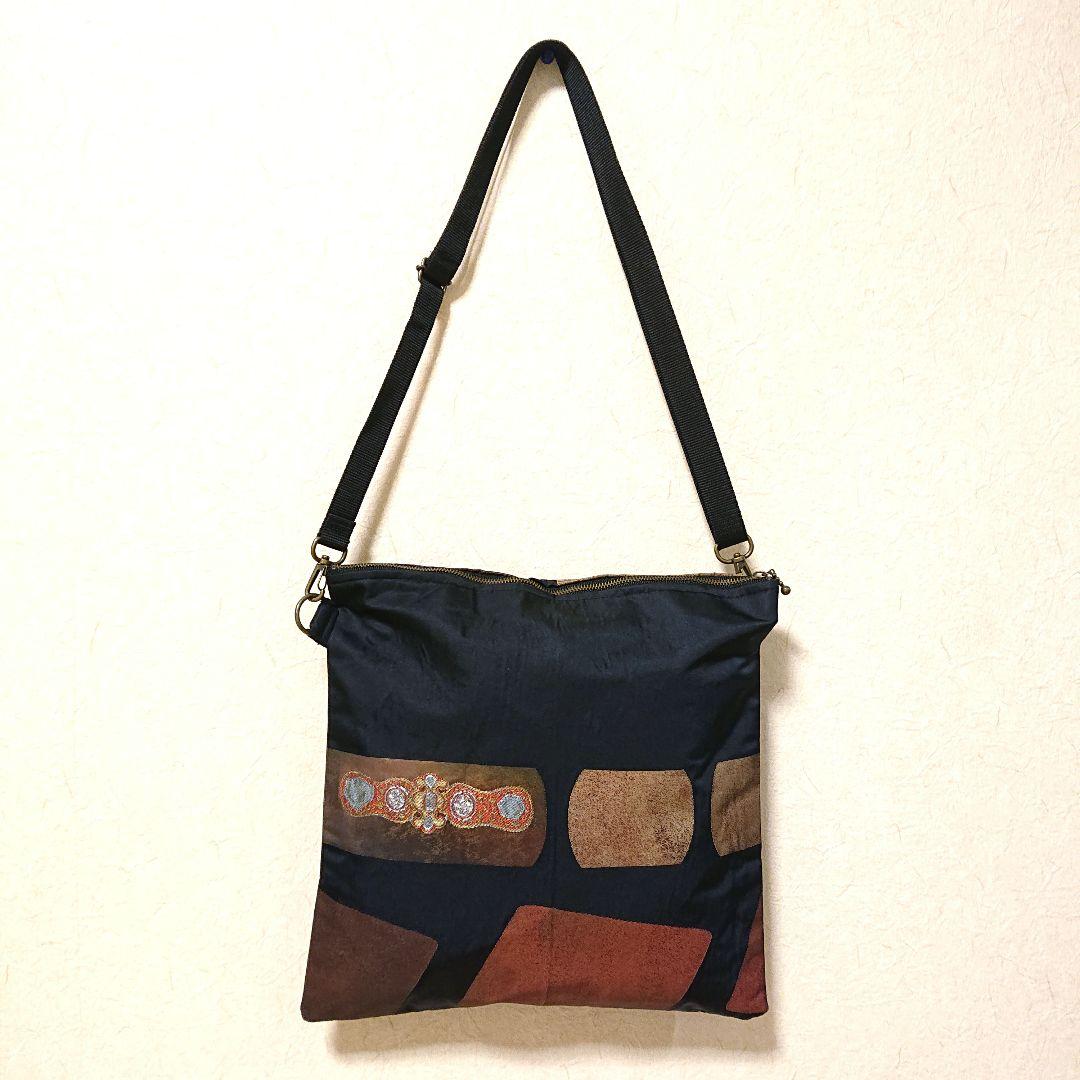 和柄　ショルダーバッグ　 帯リメイクバッグ 着物バッグ