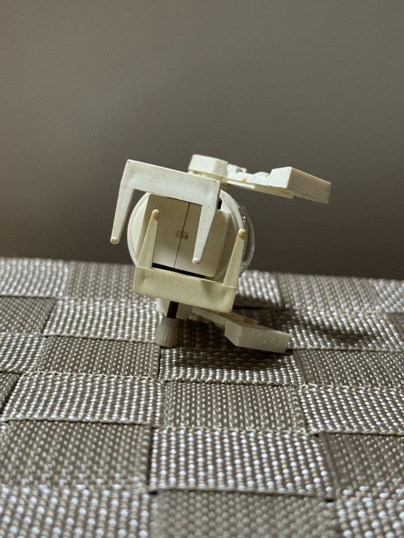 スターウォーズ　R2-D2　ゼンマイとことこ　中古品　1978