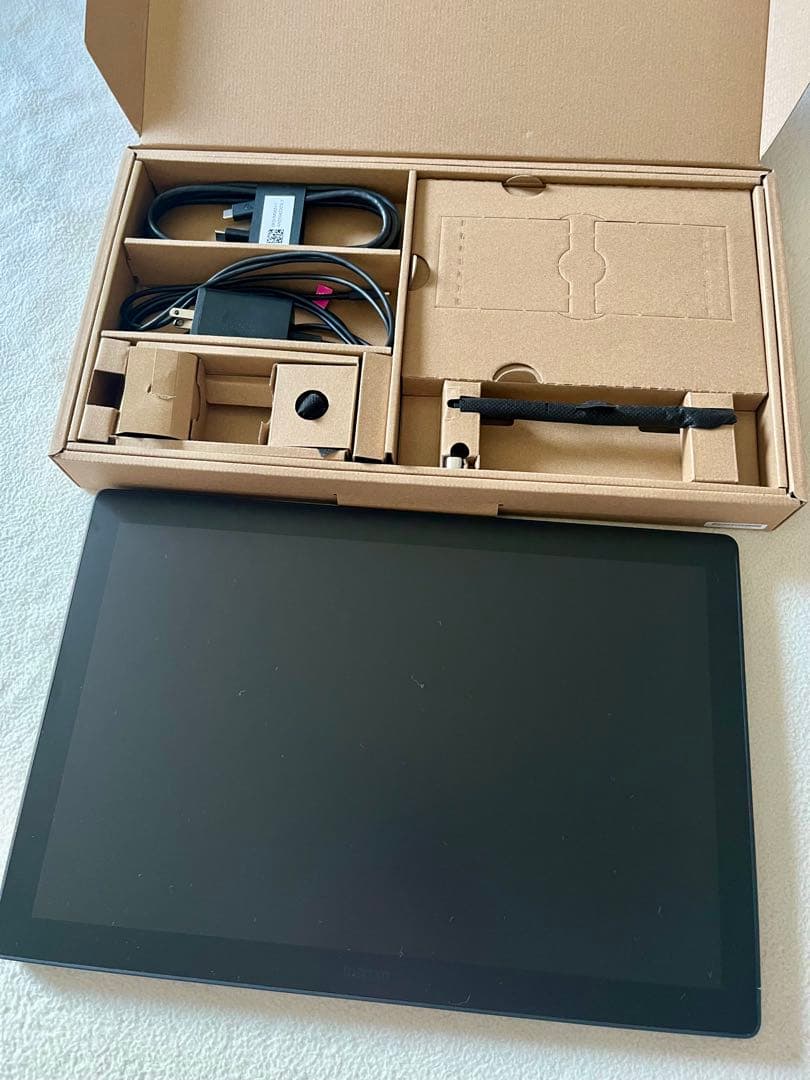 Wacom Cintiq 16 液晶ペンタブレット 2025新モデル