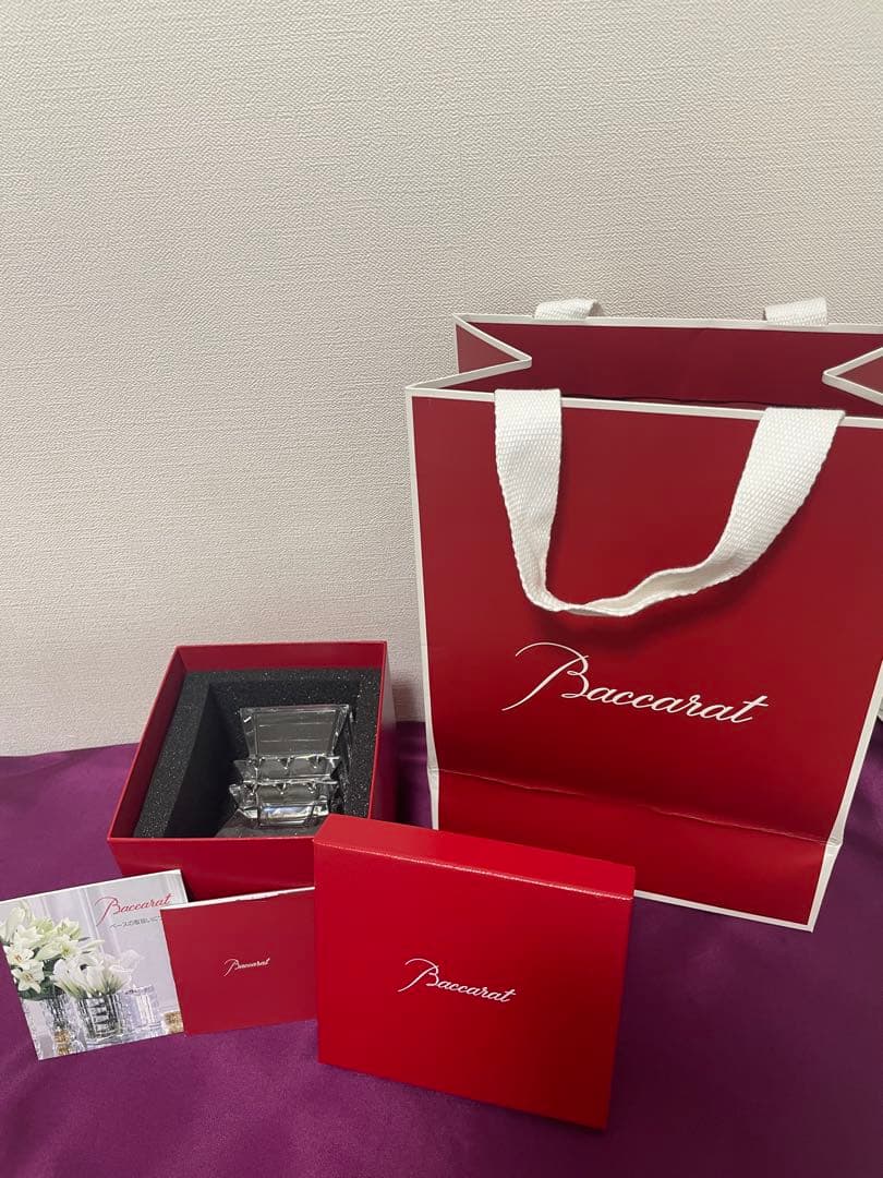 Baccarat クリスタル花瓶 未使用 ギフトボックス付き