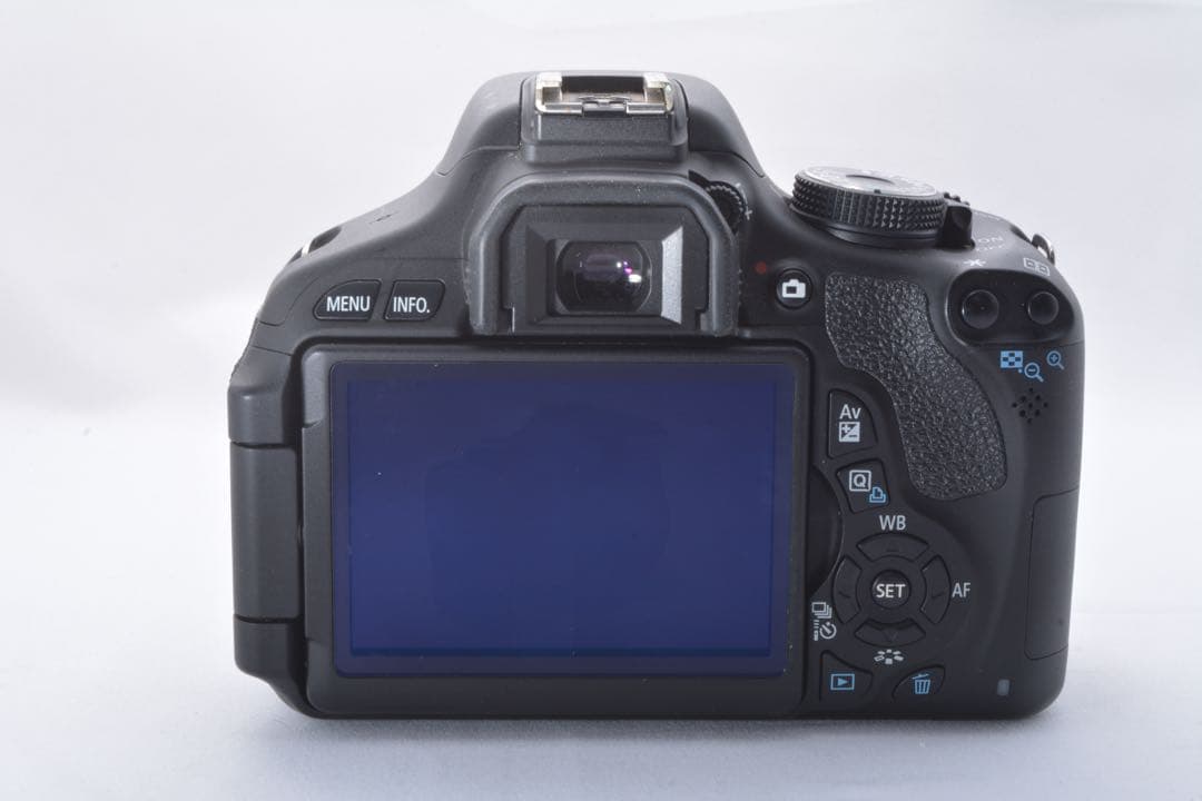 特価❣️美品ですが少し訳あり❣️Canon kiss X5 標準レンズセット✨