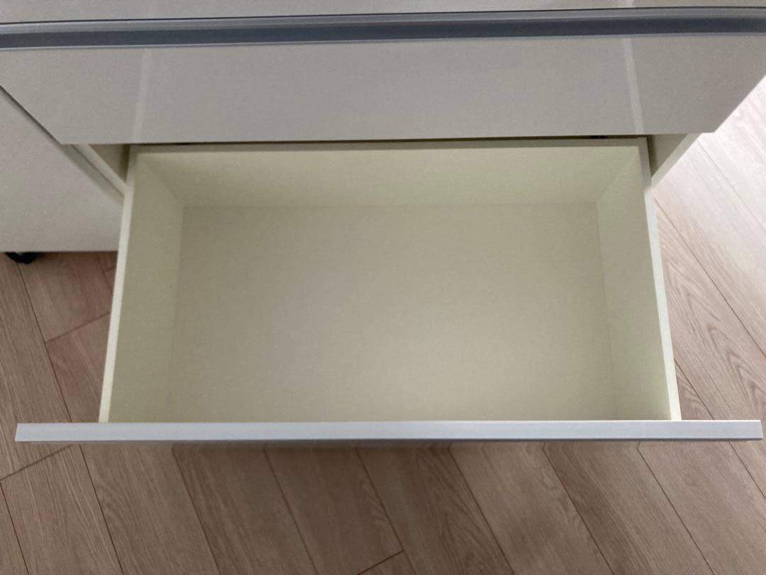 美品 パモウナ キッチンカウンター キャスター付き 食器棚 120㎝