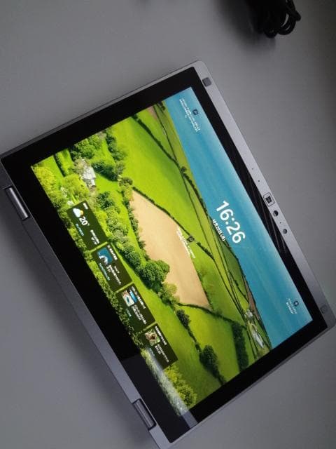 Let's note 10インチ i5-7Y57 SSD128(新品) MEM8