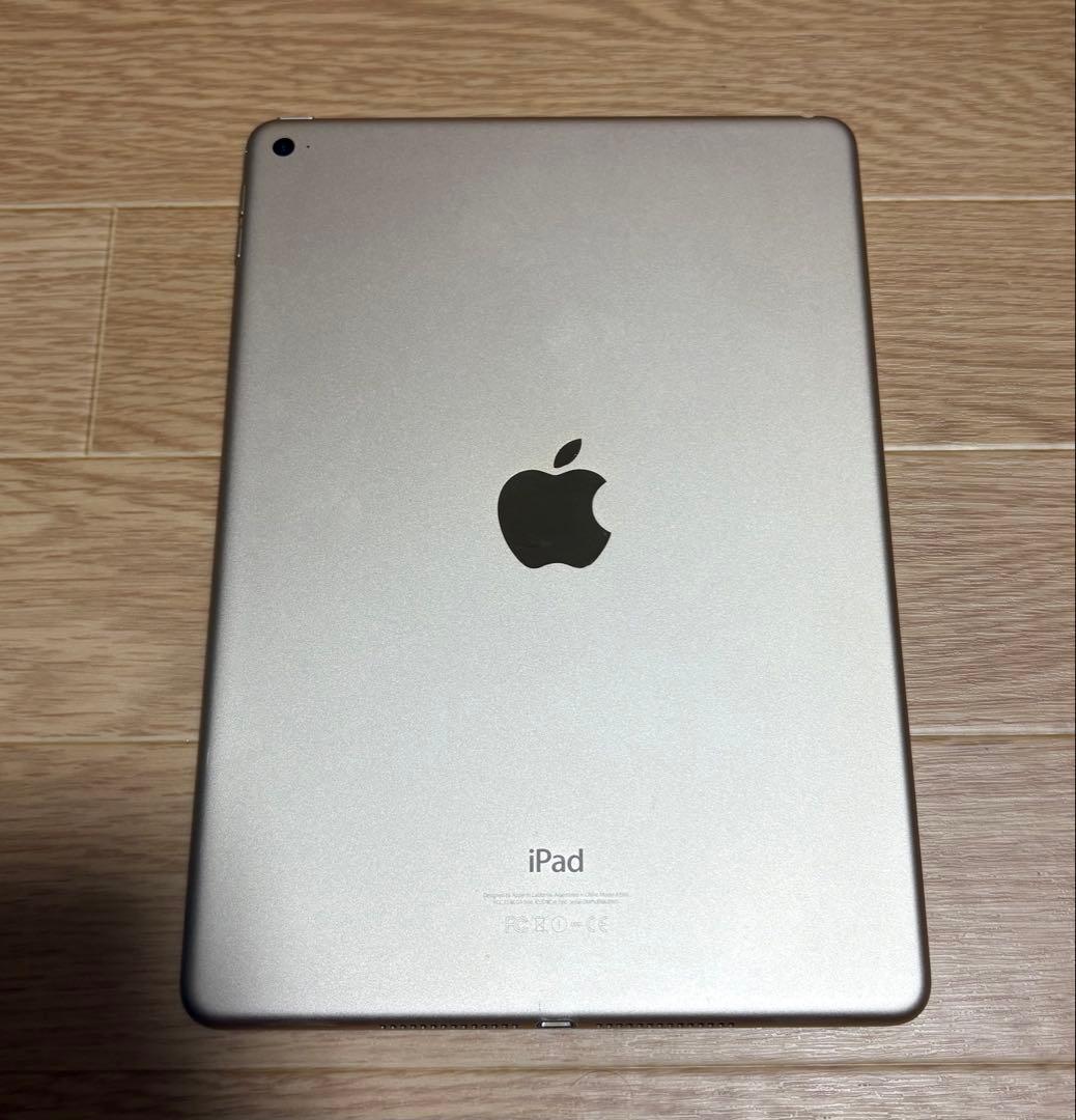 iPad Air 第2世代 Wi-Fiモデル 64GB Gold訳あり品