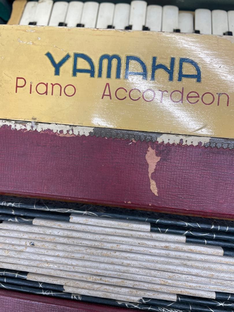 希少♩ヤマハ アンティーク アコーディオン ジャンク ケース付き