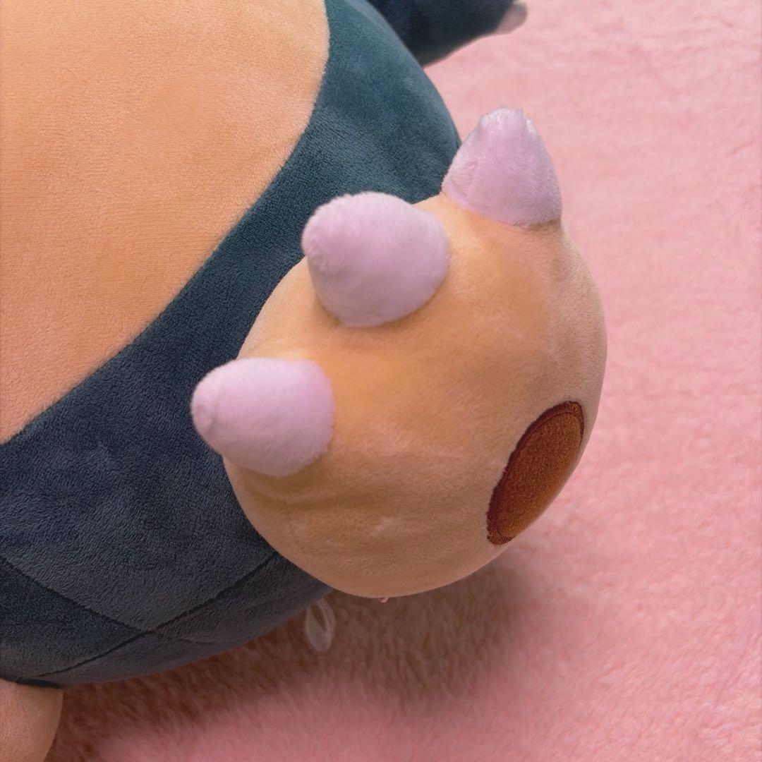 ポケモンセンター限定　カビゴン　ぬいぐるみ