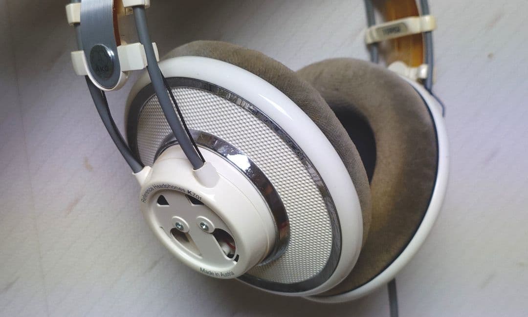 AKG K701 ジャンク（音は正常）