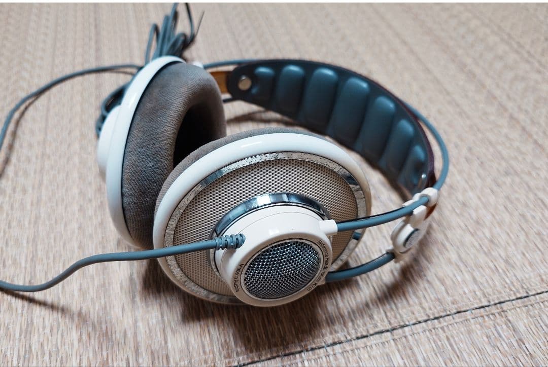 AKG K701 ジャンク（音は正常）