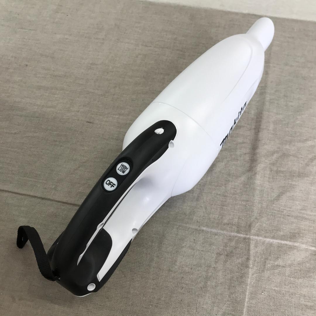 マキタ コードレス掃除機　　 CL181FDZW