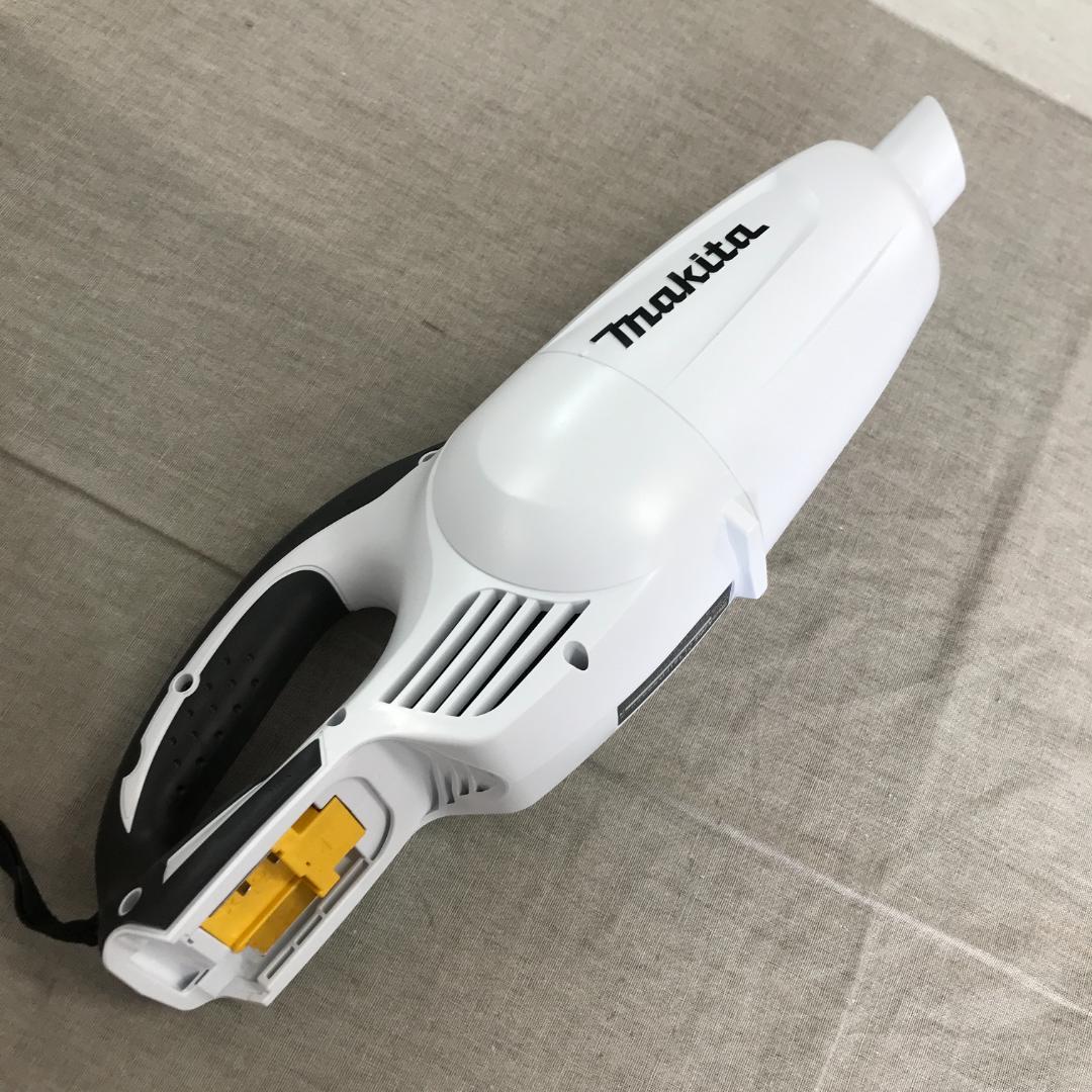 マキタ コードレス掃除機　　 CL181FDZW