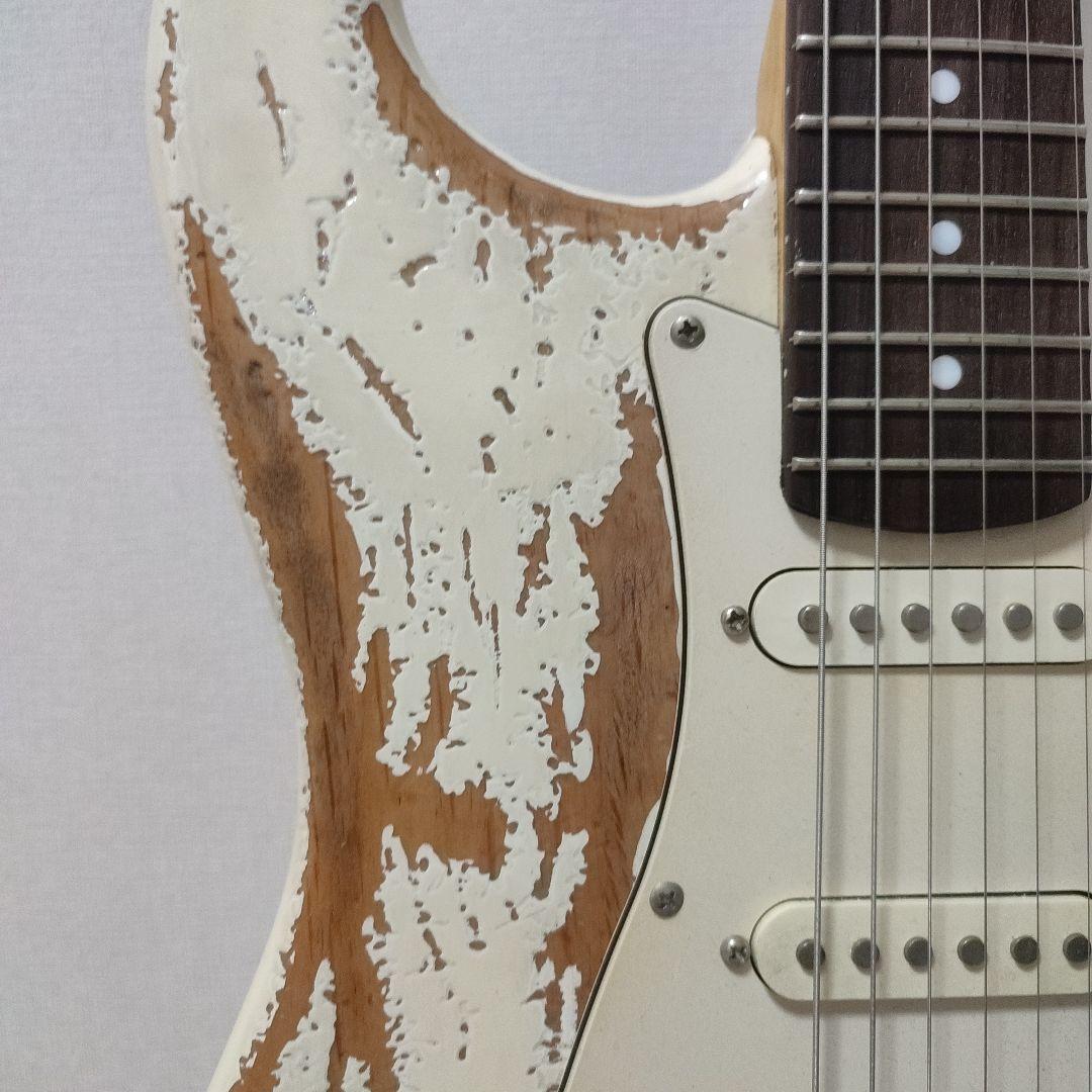 ギター CUSTOM STRATOCASTER RELIC OLYMPIC WHITE