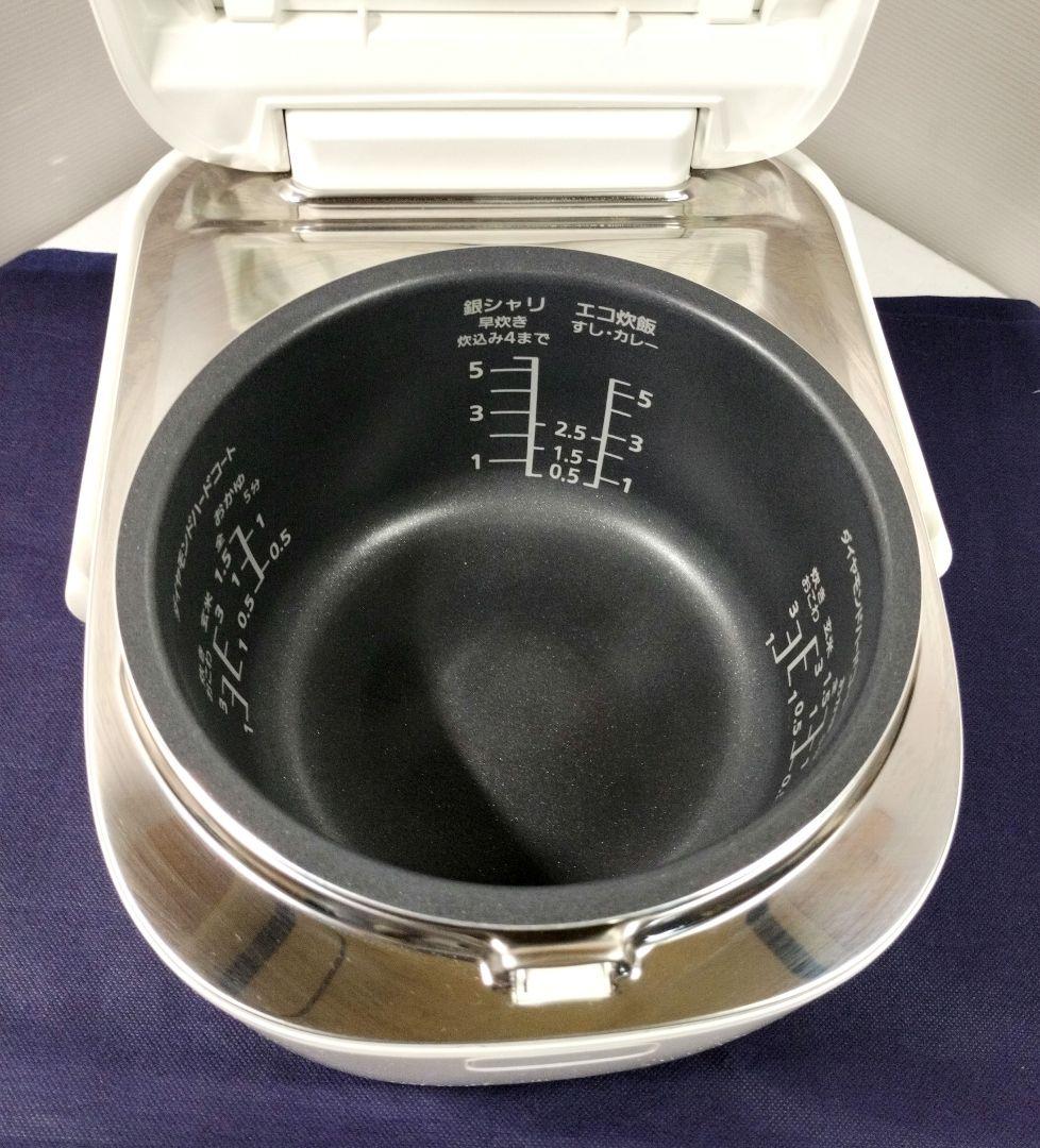 Panasonic IHジャー炊飯器 SR-UNX101
