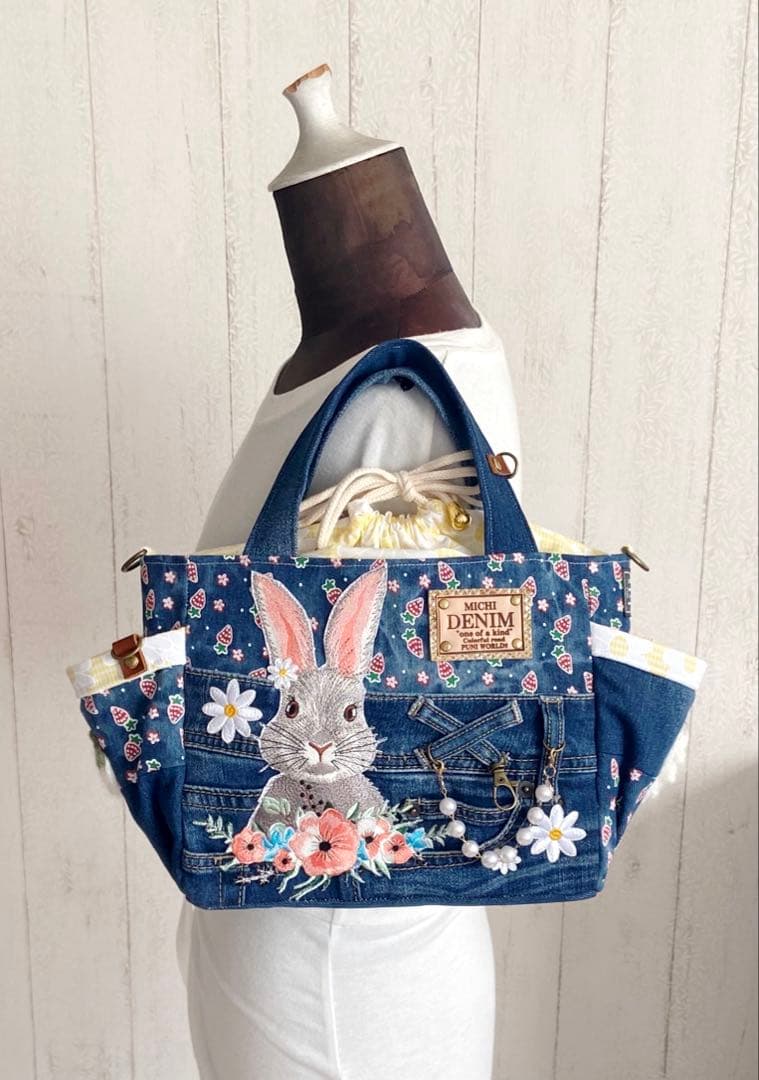 デニムリメイクバッグS お花とうさぎ