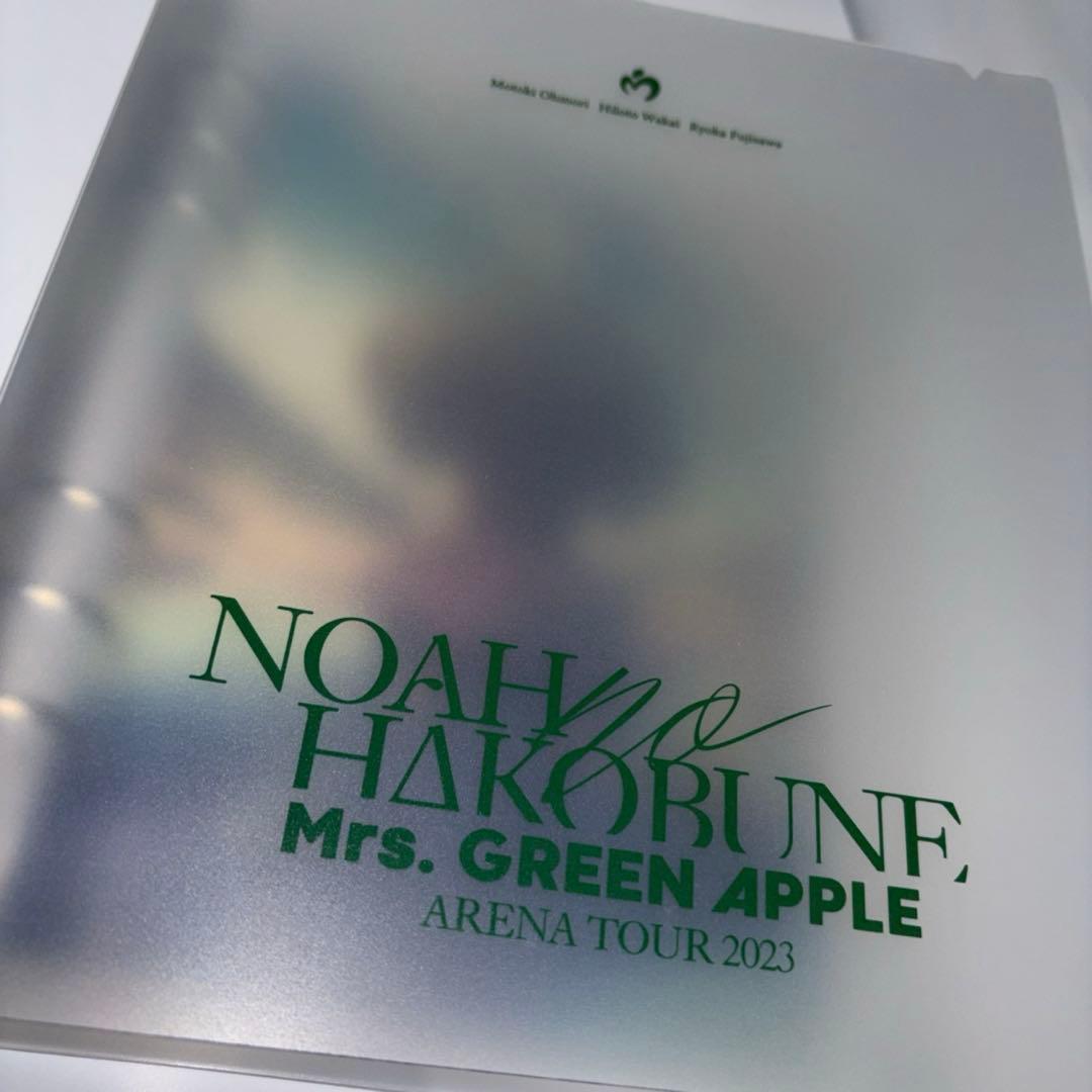ミュージシャン Mrs. GREEN APPLEPhoto Card Binder \"NOAH\"