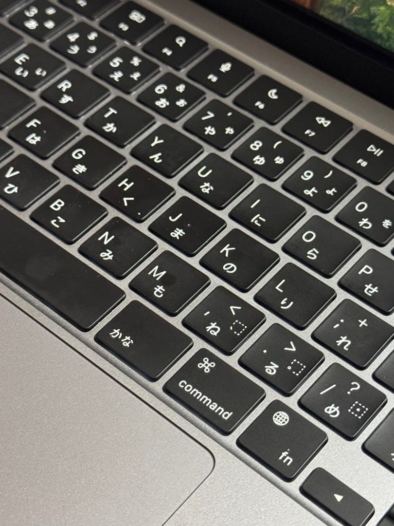 【美品】MacBook Air M2 8GB 256GB 充放電68回