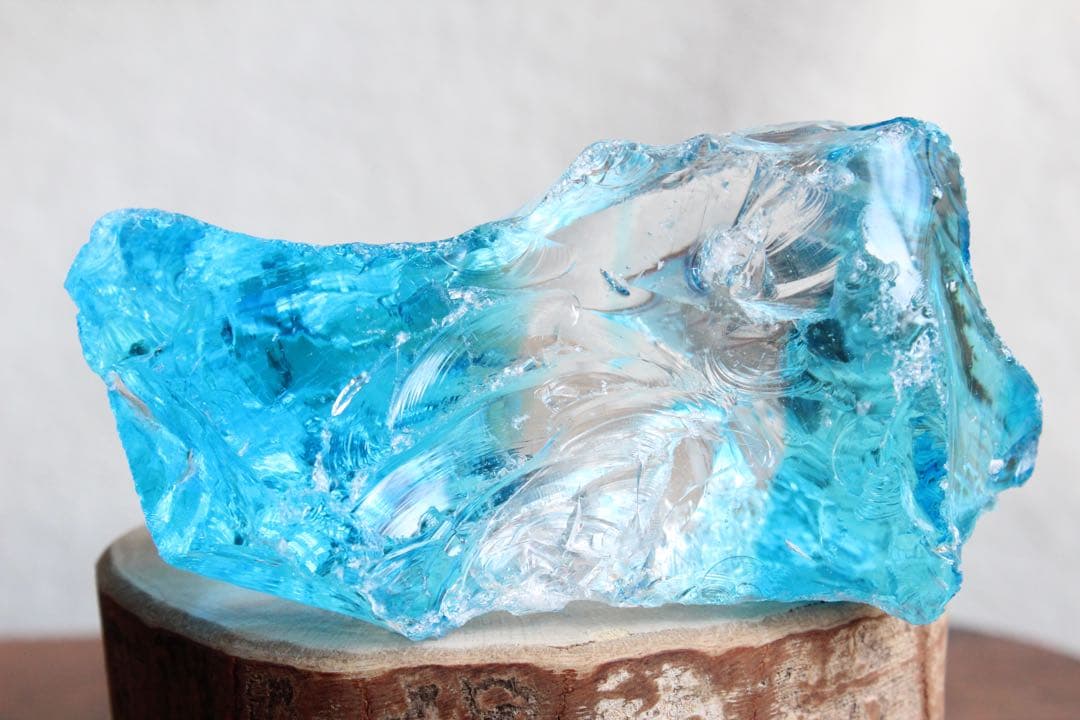 シエラネバダ産アンダラクリスタル　大きめ　マルチカラー（水色・クリア）