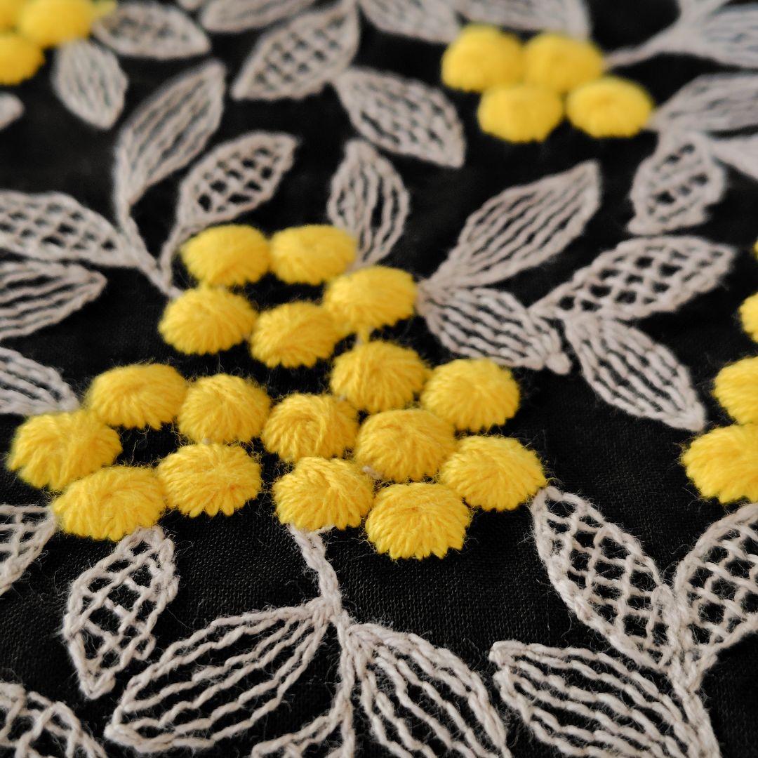 【ぷっくりミモザ】ネイビー（紺）・刺繍半衿と帯揚げのセット