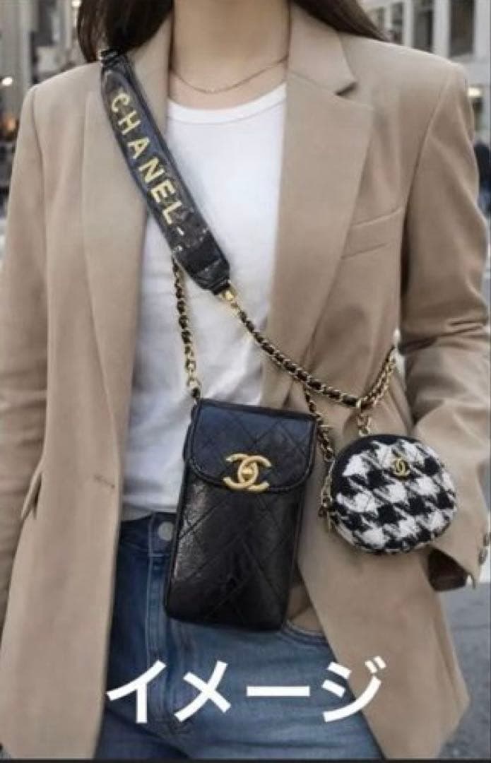CHANELシャネルスマホショルダーパース付きレディースココマーク人気
