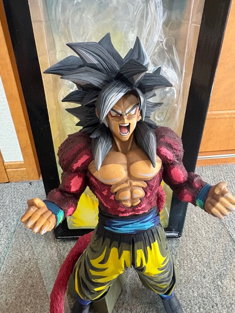 開封美品！SMSP超サイヤ人4孫悟空　マンガディメンション海外正規品