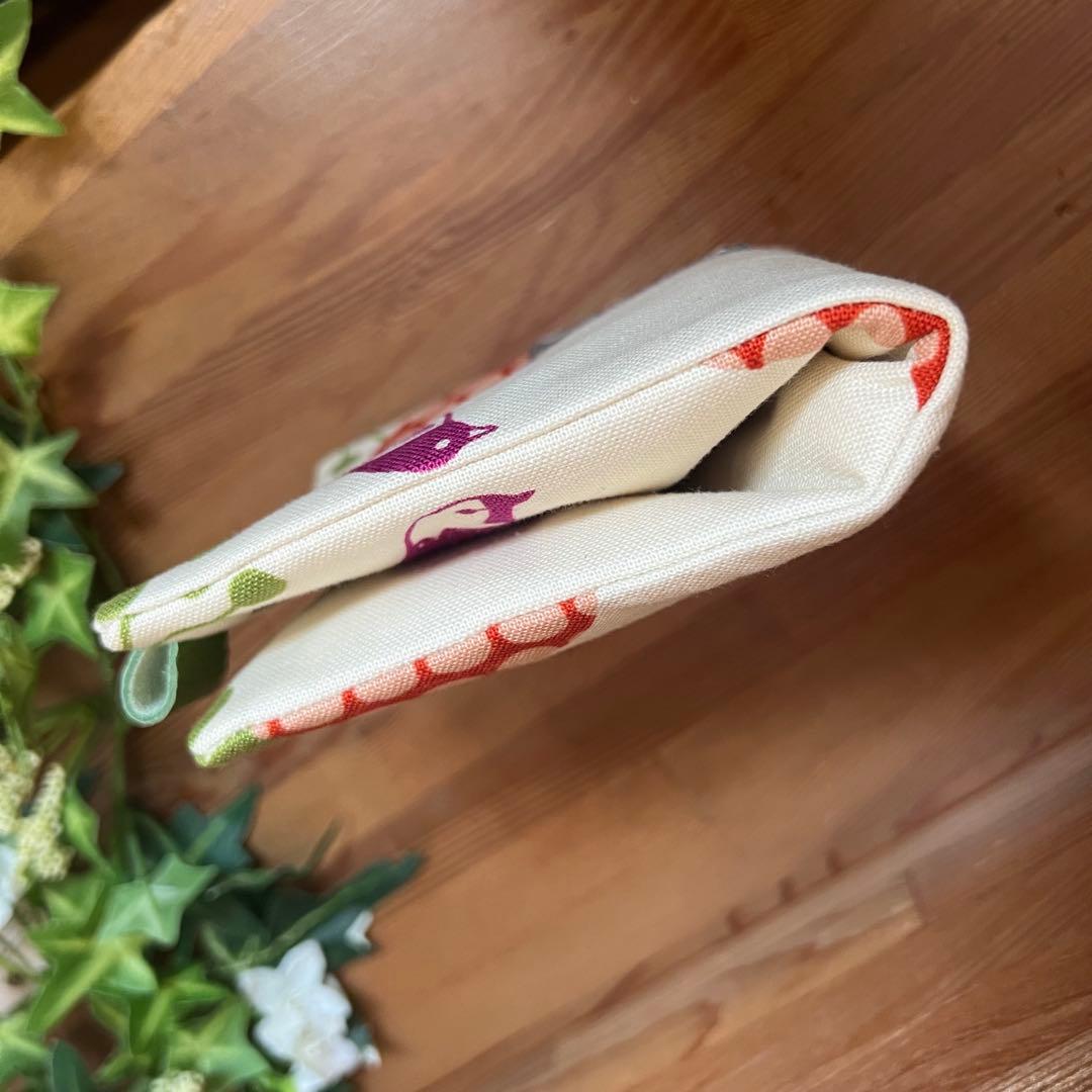 ハンドメイド　ボックスサイズティッシュ　携帯ケース　⌘ あんぱん　イエロー