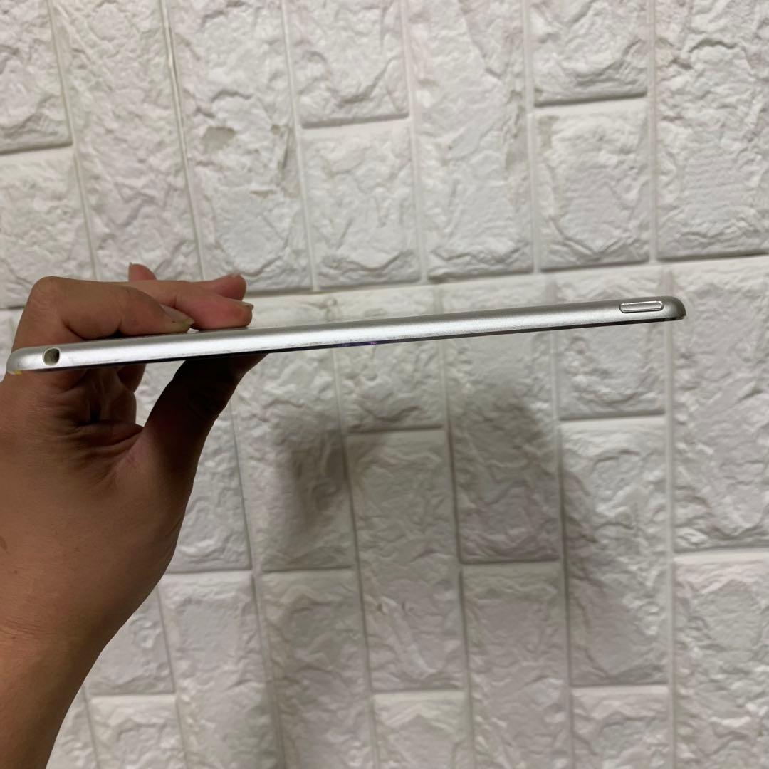 iPad本体 Apple iPad Air 2 64GB