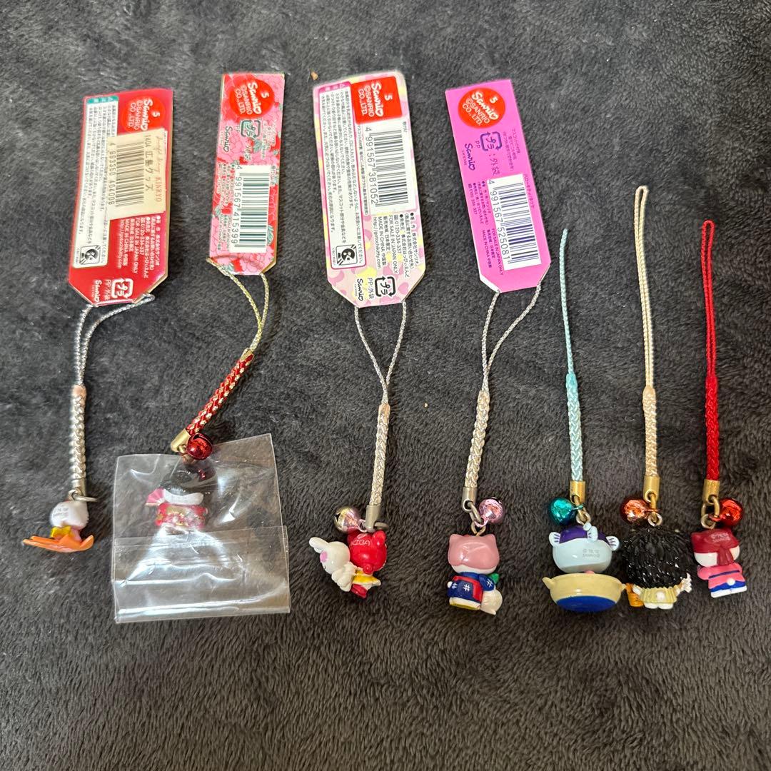 大特価！ハローキティご当地 ストラップ １8個レア希少セット