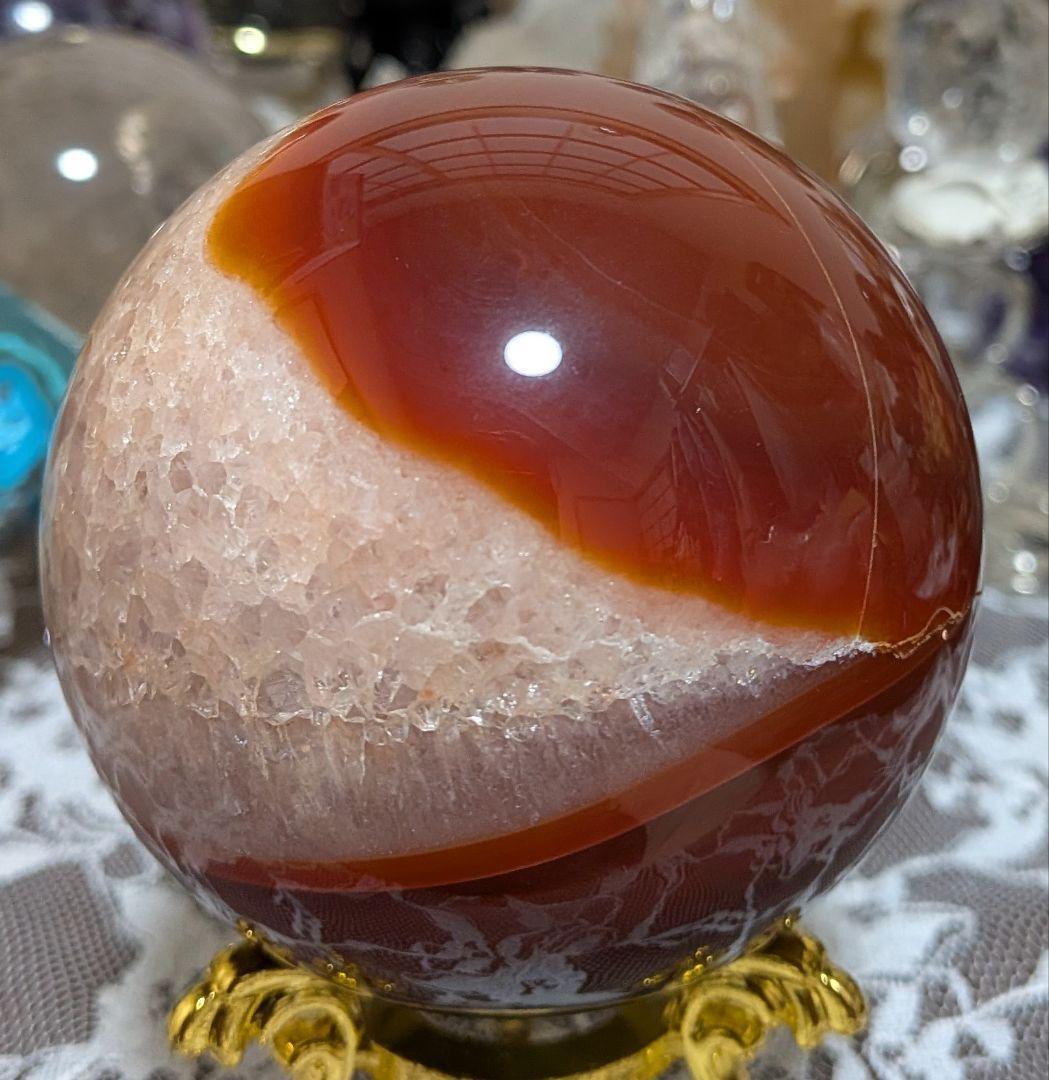 赤瑪瑙☆スフィア☆大玉☆天然石☆台座つき☆水晶共生☆