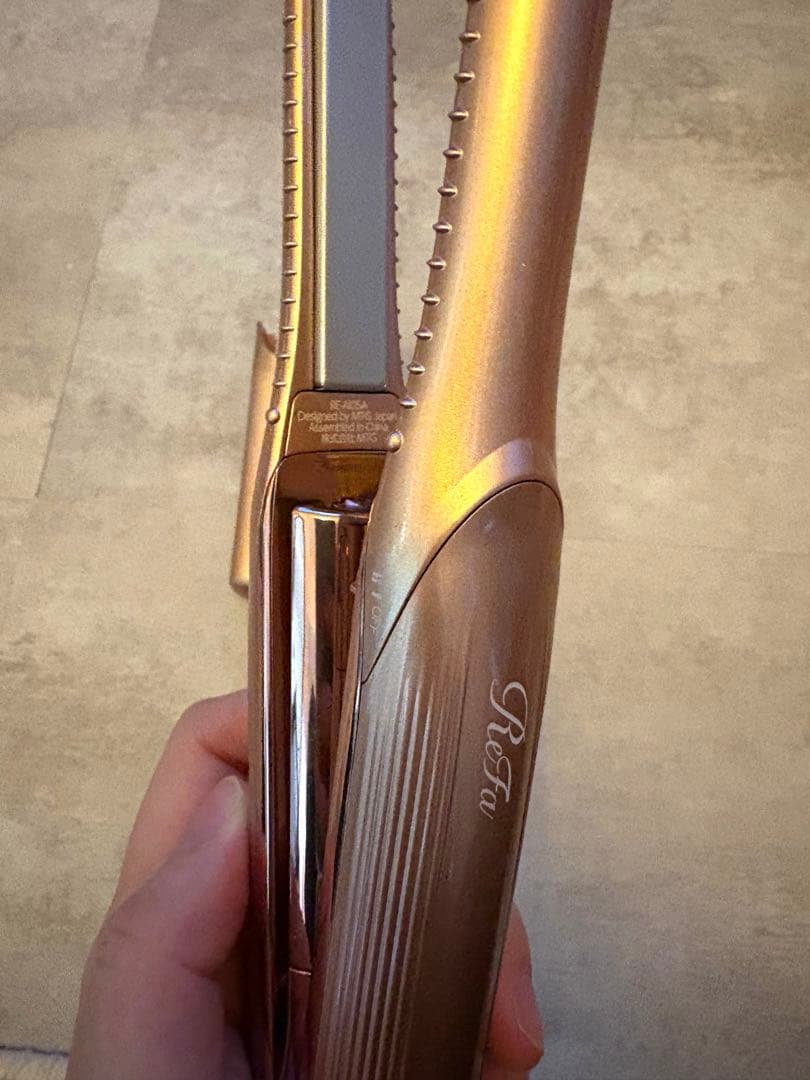 ReFa フィンガーアイロン　ストレートアイロン　ピンク