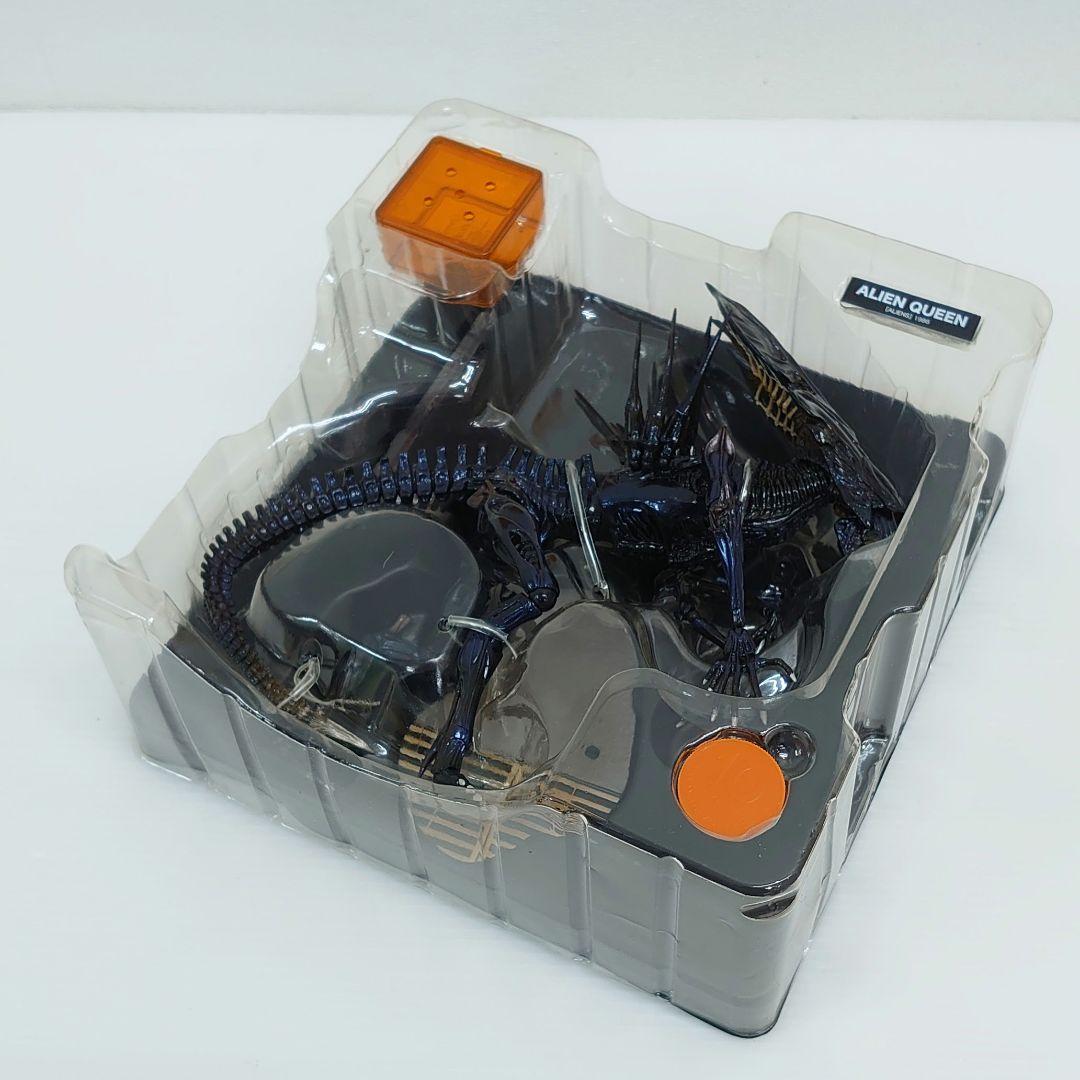 特撮リボルテック　No.018 エイリアン　クイーン　海洋堂