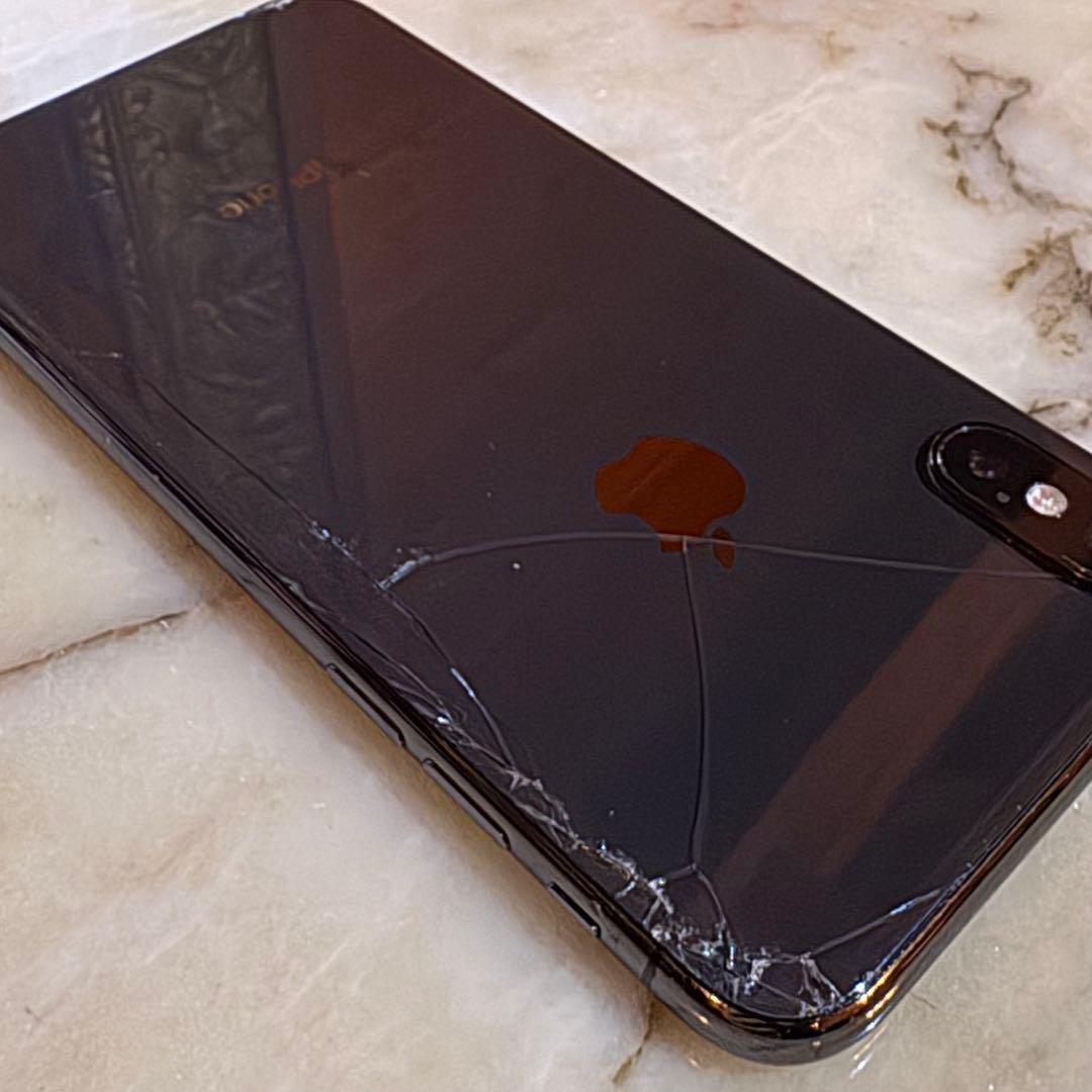 Apple iPhone X スペースグレー 本体