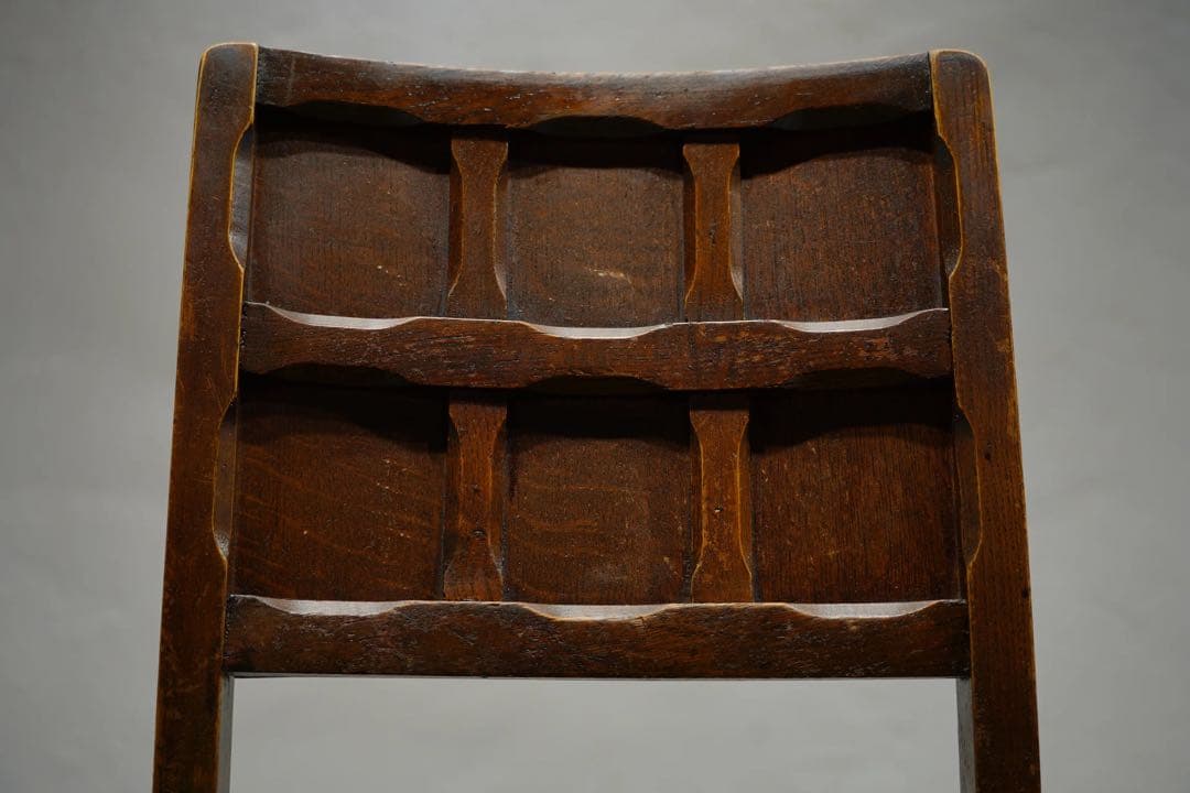 イギリスアンティーク　ダイニングチェア1930年代 オーク材　椅子