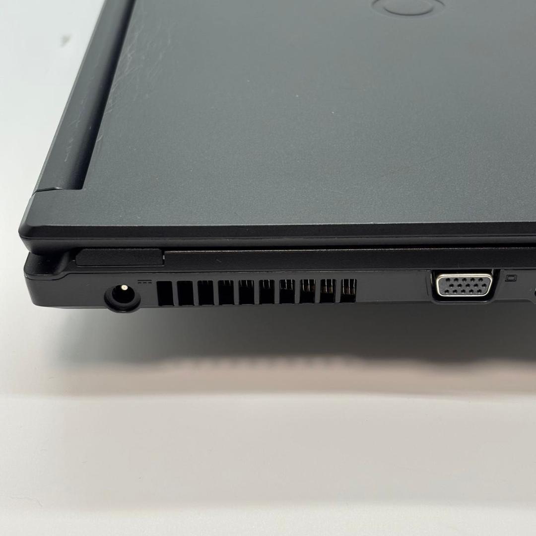 富士通 A5512/J FMVA94004 i5-1245U 3102