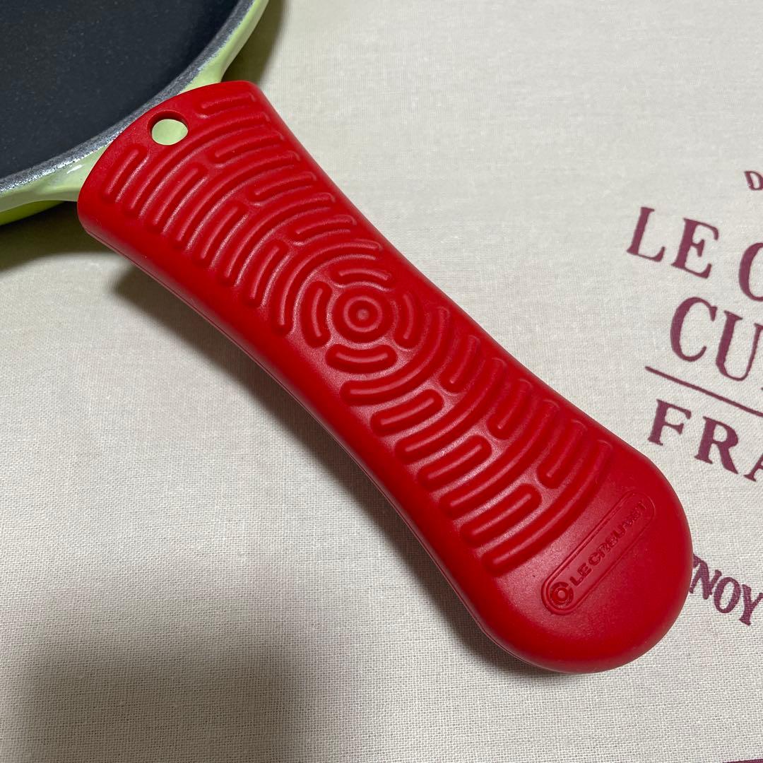 ケロ山 ルクルーゼ 鋳鉄製 スキレット フライパン 20cm 緑