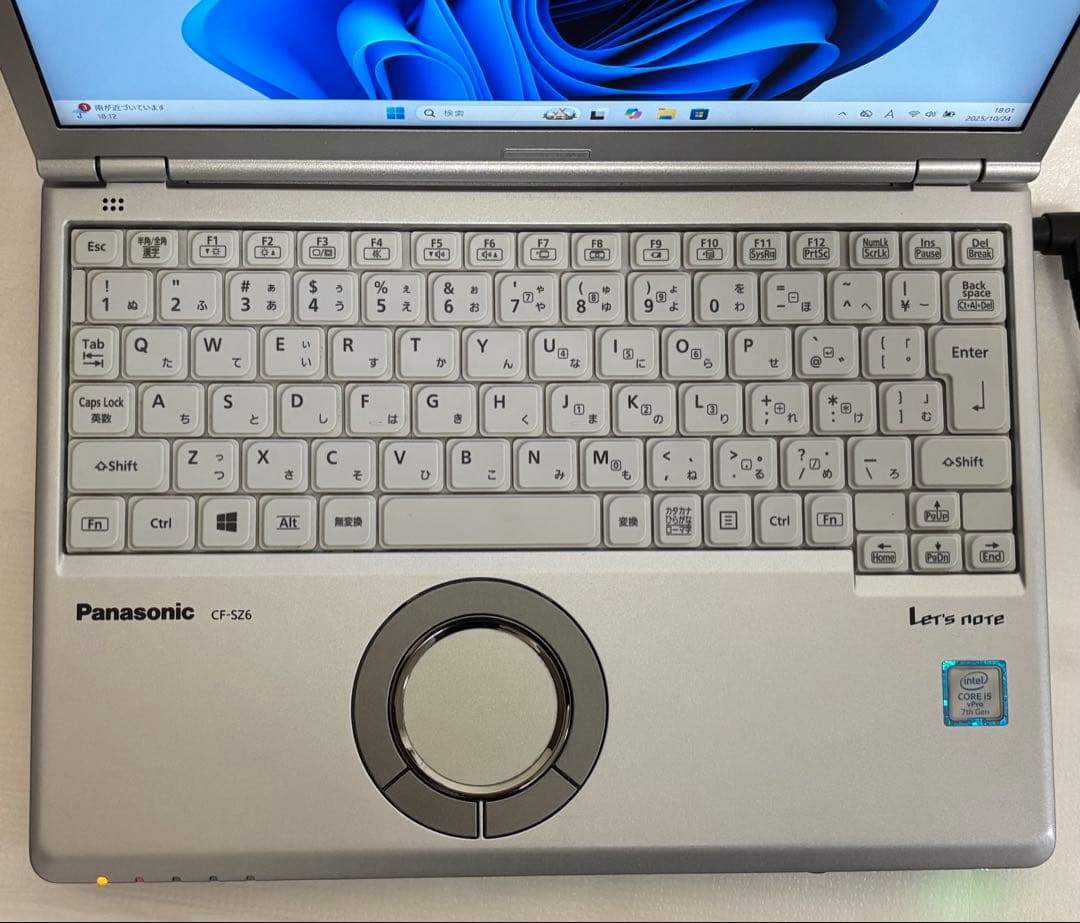 Windowsノート本体 Panasonic Let's note CF-SZ6 8GB SSD128GB